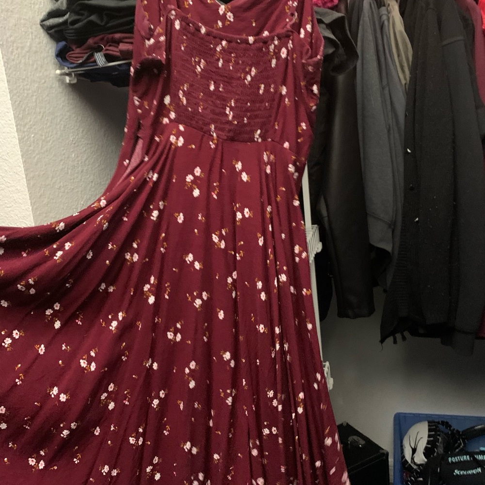 Dress - Picture 2 of 3